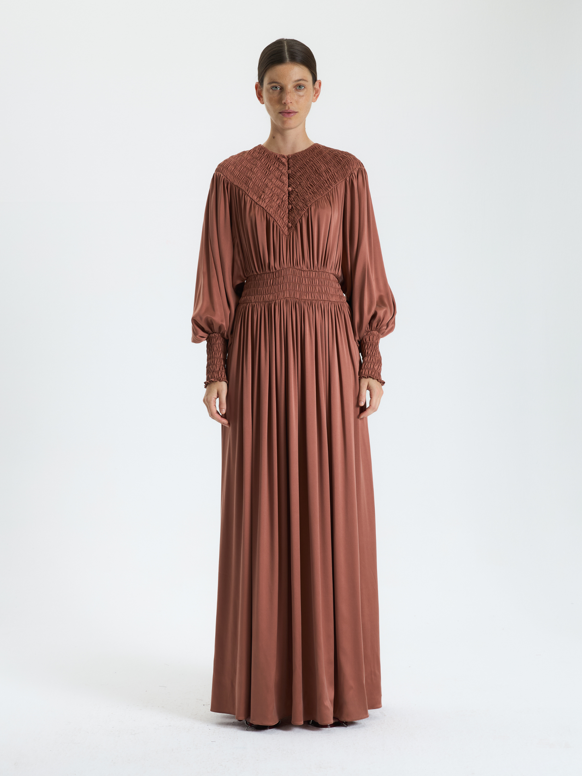 Tarçın Renk Büzgü Detaylı Elbise