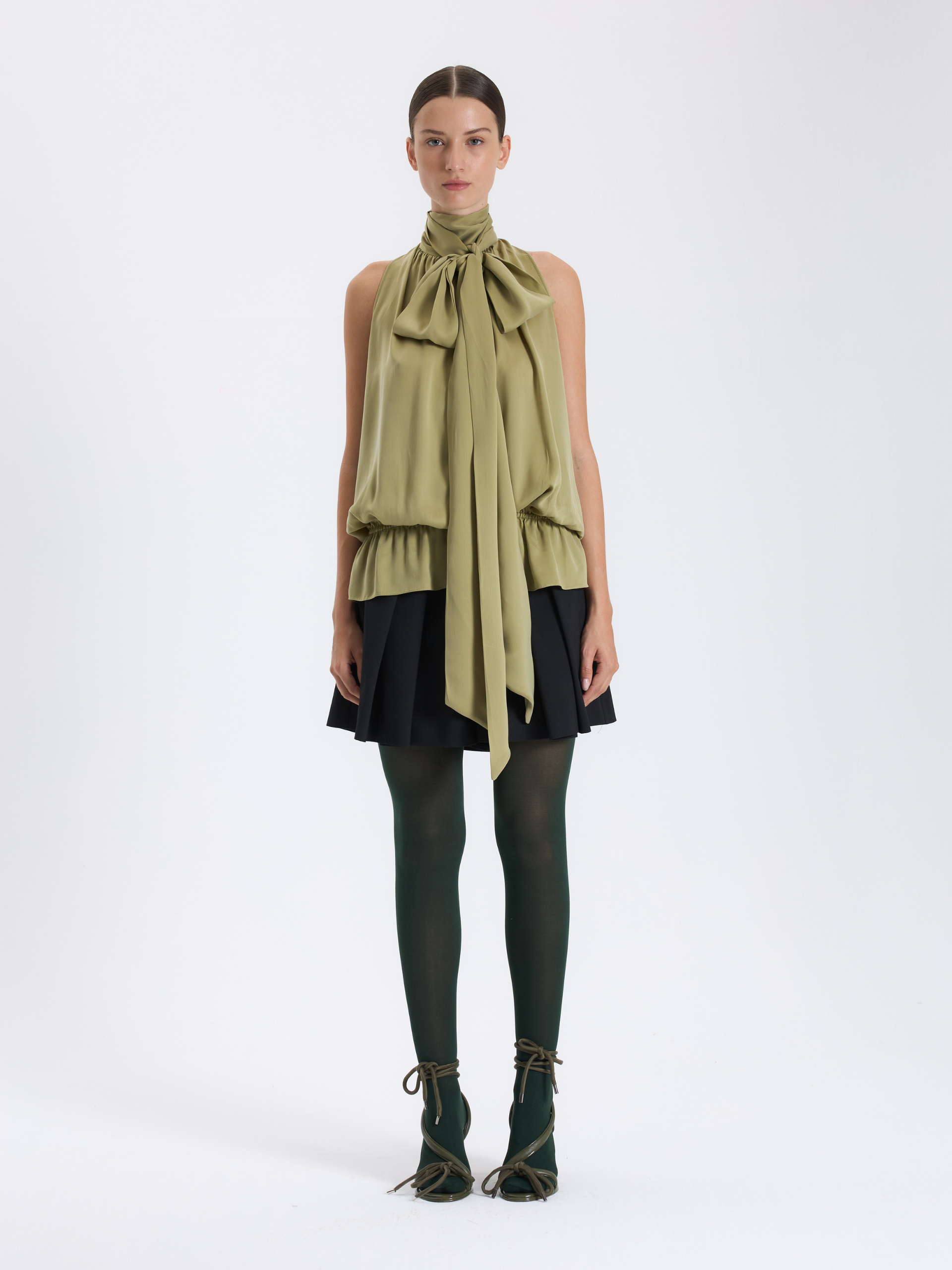 Fular Bağlamalı Kolsuz Yeşil Bluz