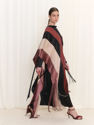 Püskül Detaylı Abaya