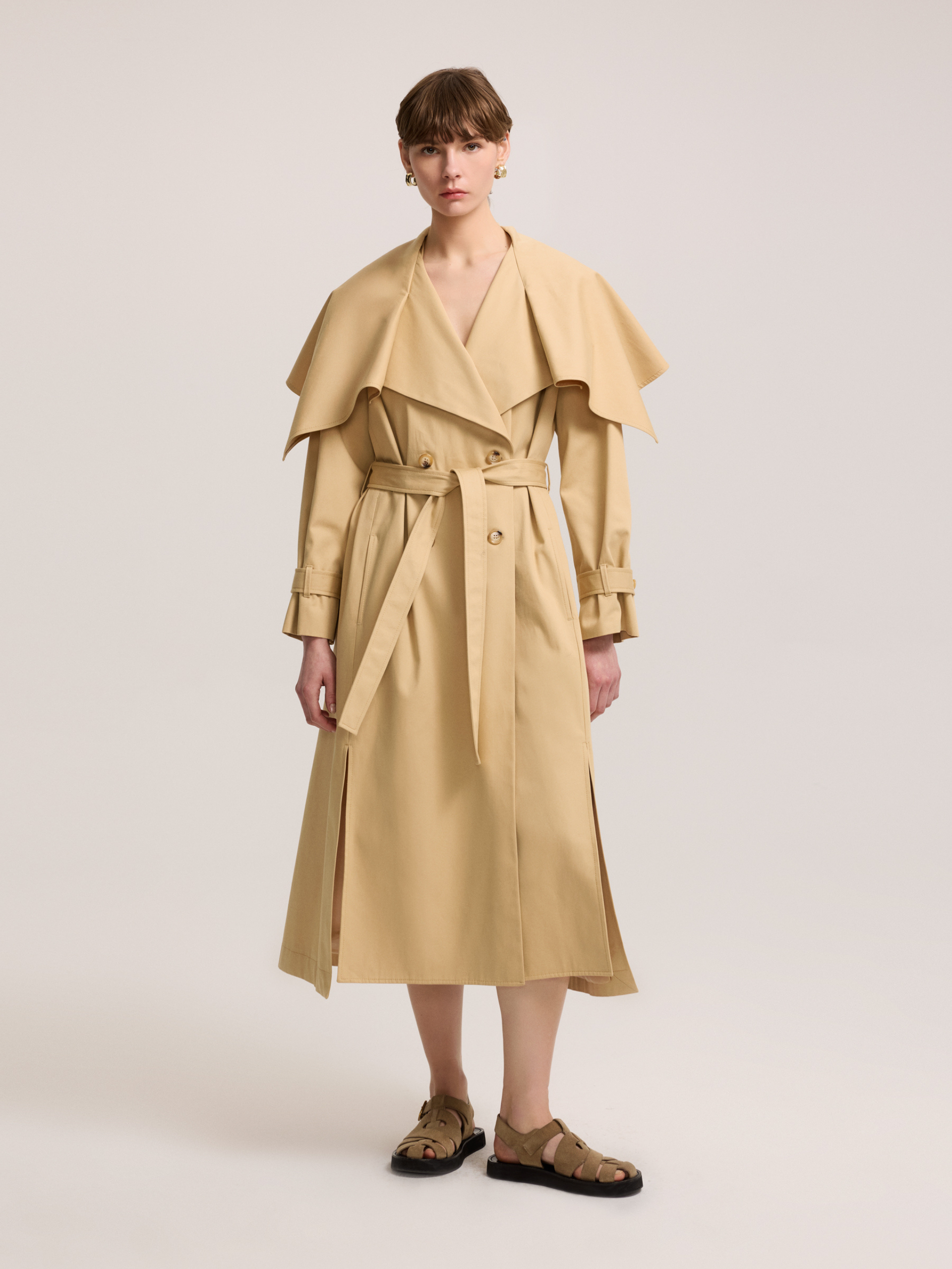 Shoulder Detailed Trenchcoat