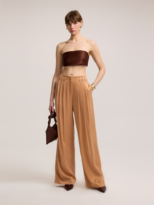 Pili Detaylı Kemersiz Pantolon