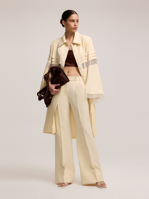 Cape Detailed Beige Trenchcoat 